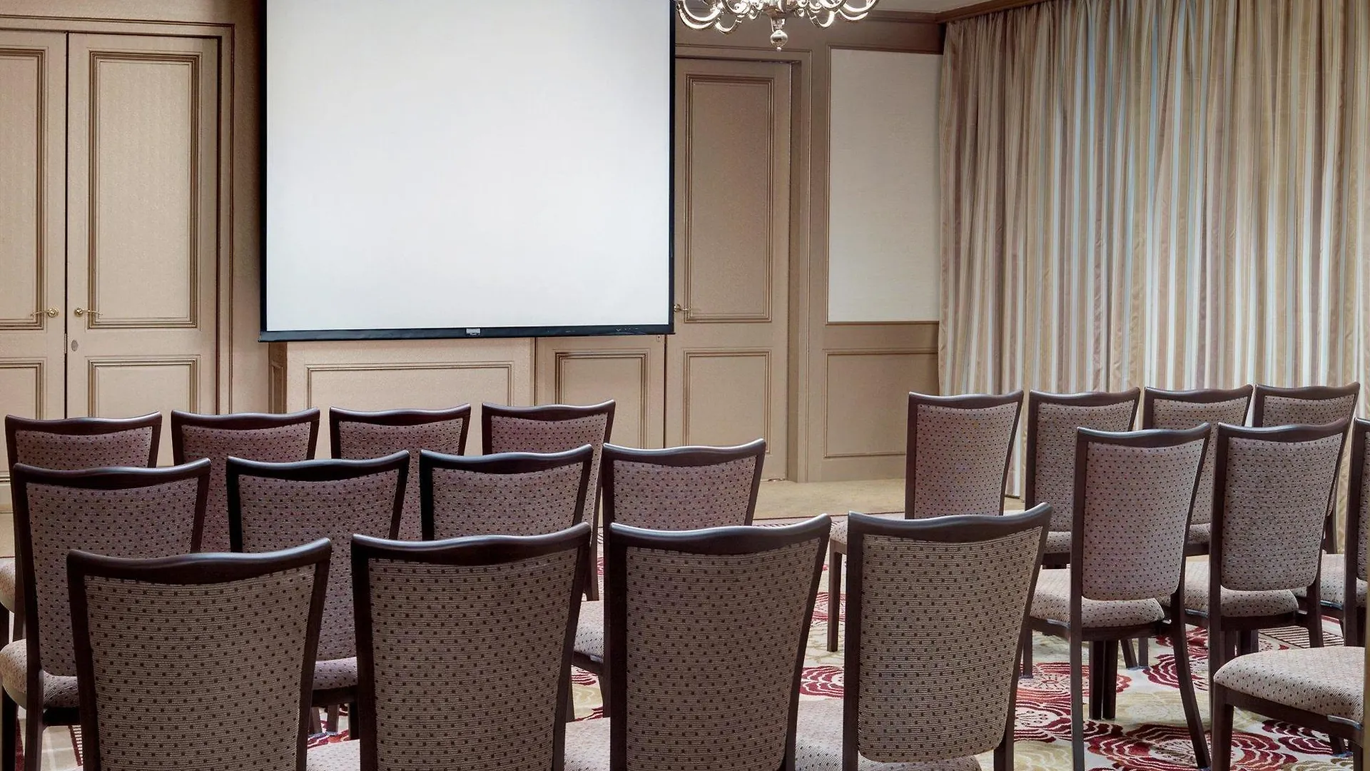 The Langham Hong Kong Hotel