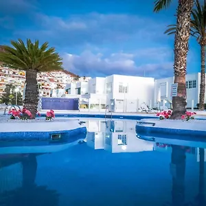 Apartment Renovated Flat With Balcony Near Las Vistas Beach 