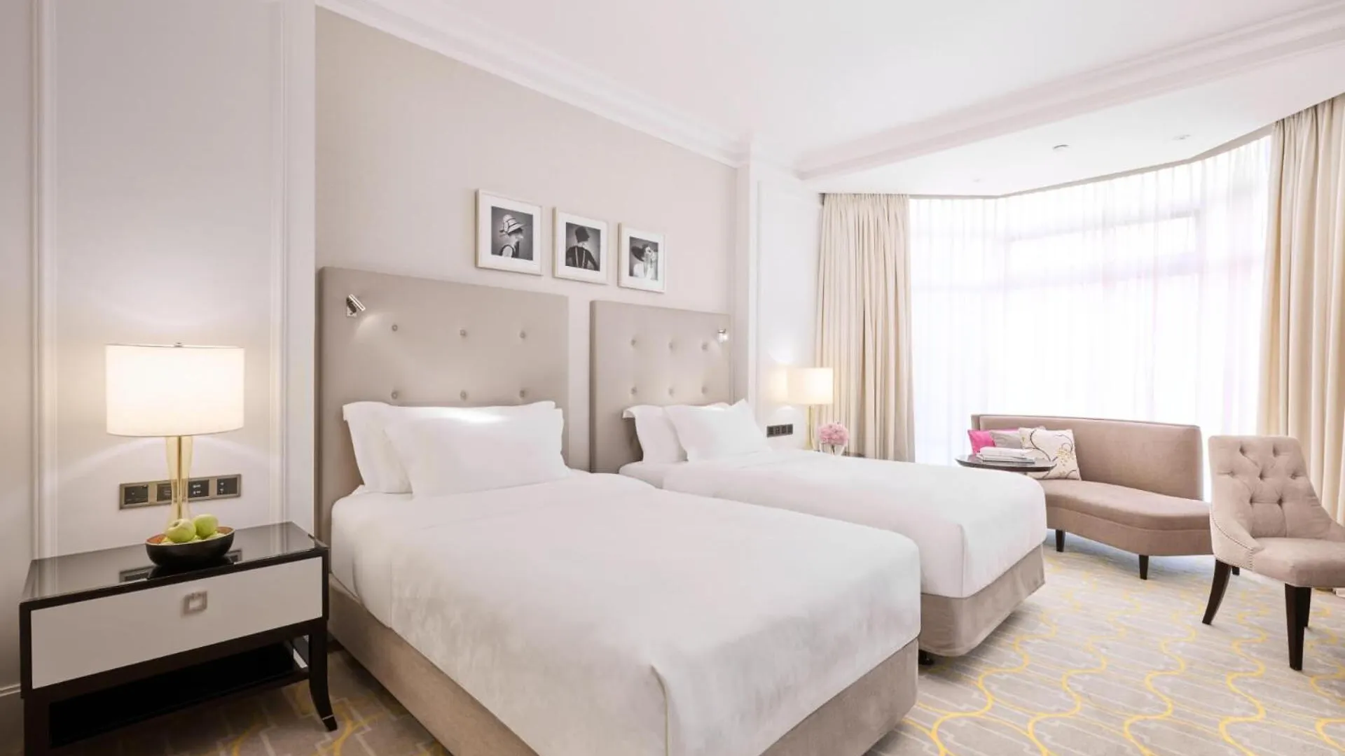 The Langham Hong Kong Hotel 5*,
