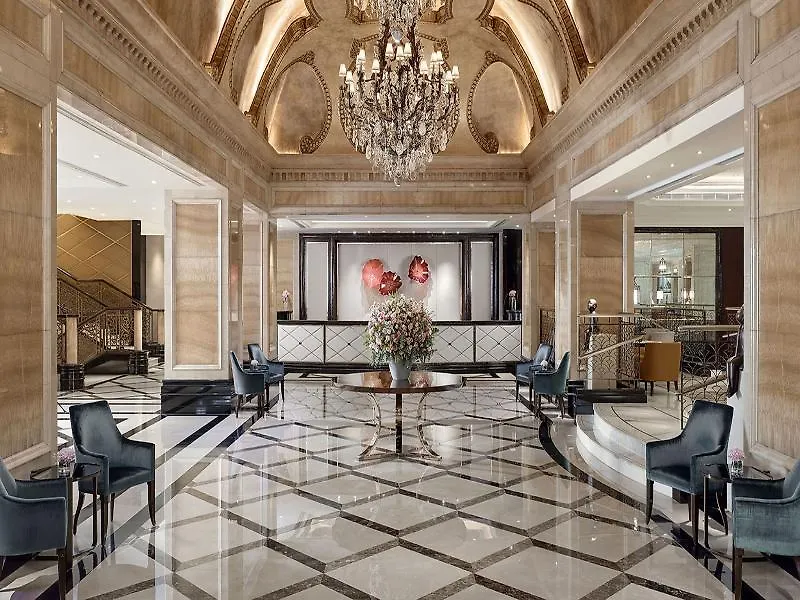 The Langham Hong Kong Hotel 5*,