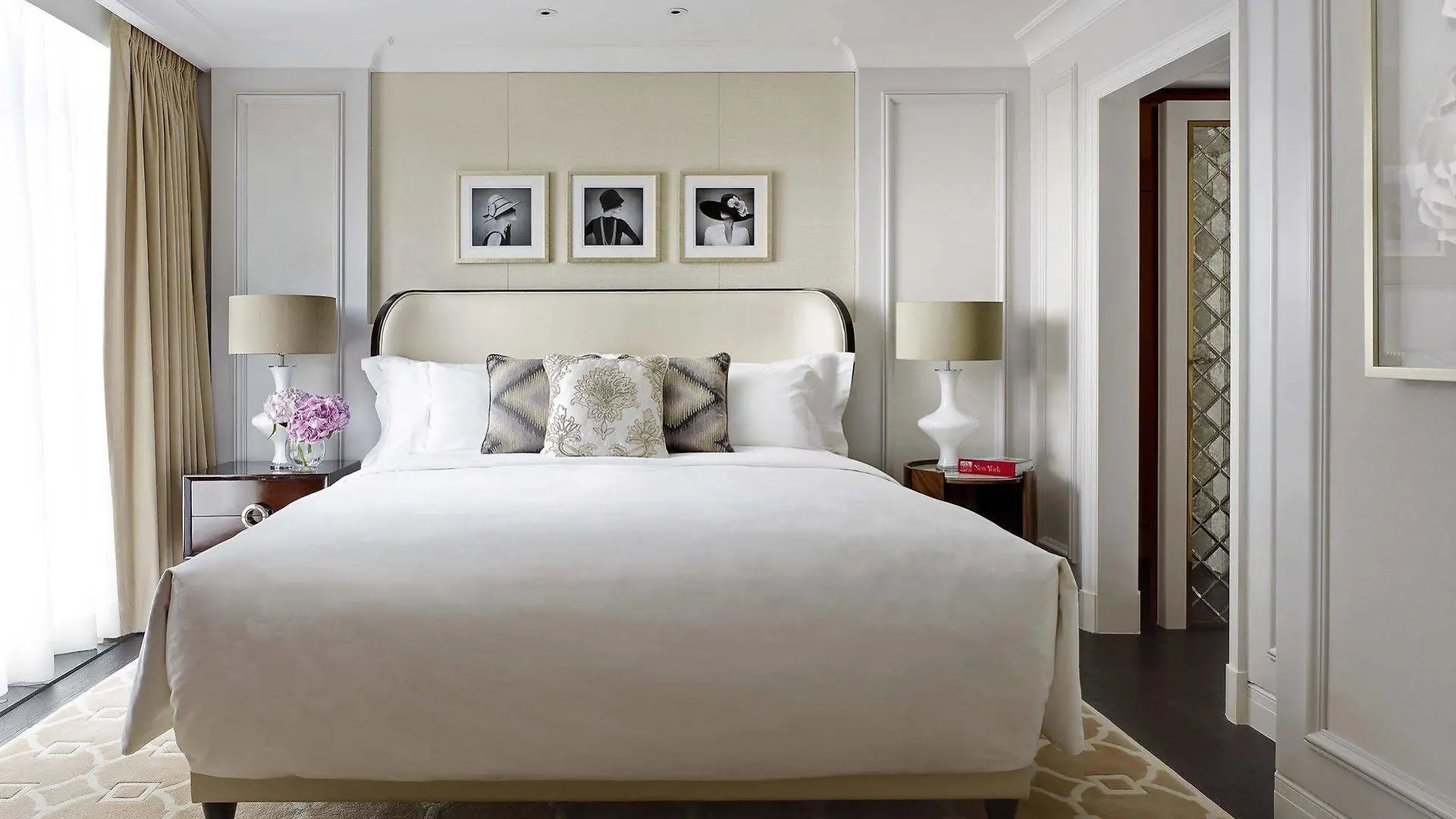 The Langham Hong Kong Hotel 5*,