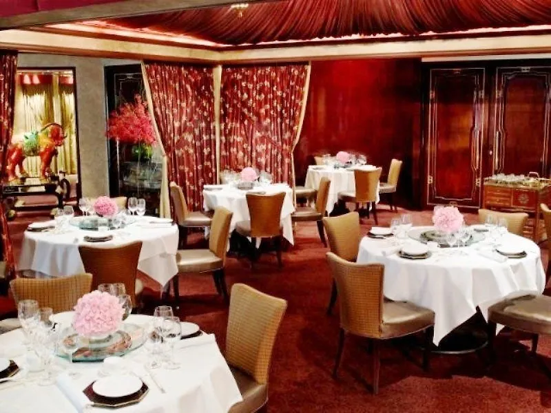 The Langham Hong Kong Hotel 5*,  China